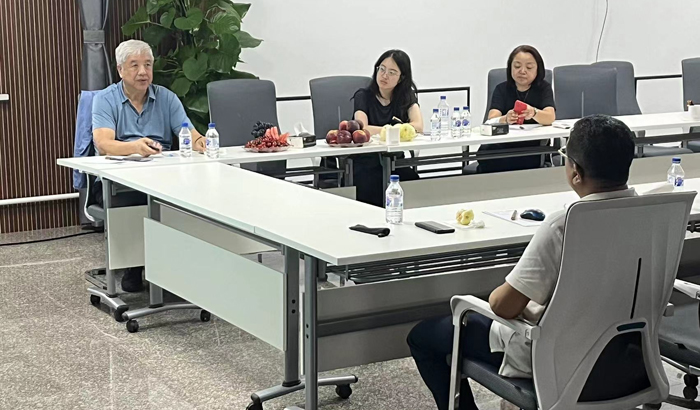 原中華神經(jīng)外科學(xué)會(huì)常委兼秘書(shū)長(zhǎng)王任直教授到訪(fǎng)萊沃醫(yī)療